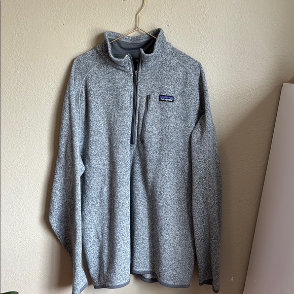 MENS Patagonia Gray Zip Up Sweater with Knit Fleece Texture - Picture 1 of 6